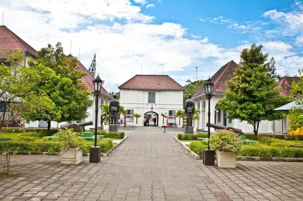 Kj Hotel Yogyakarta Luaran gambar