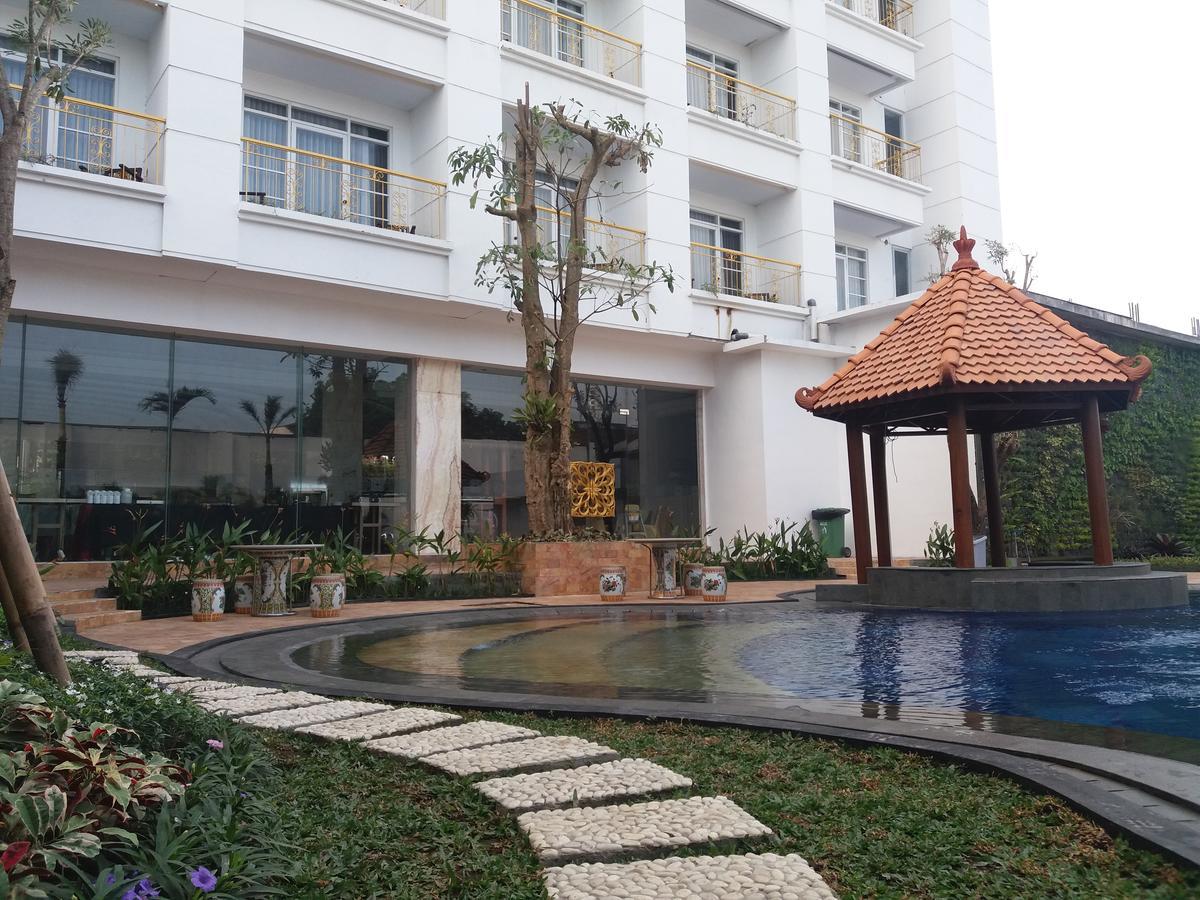Kj Hotel Yogyakarta Luaran gambar
