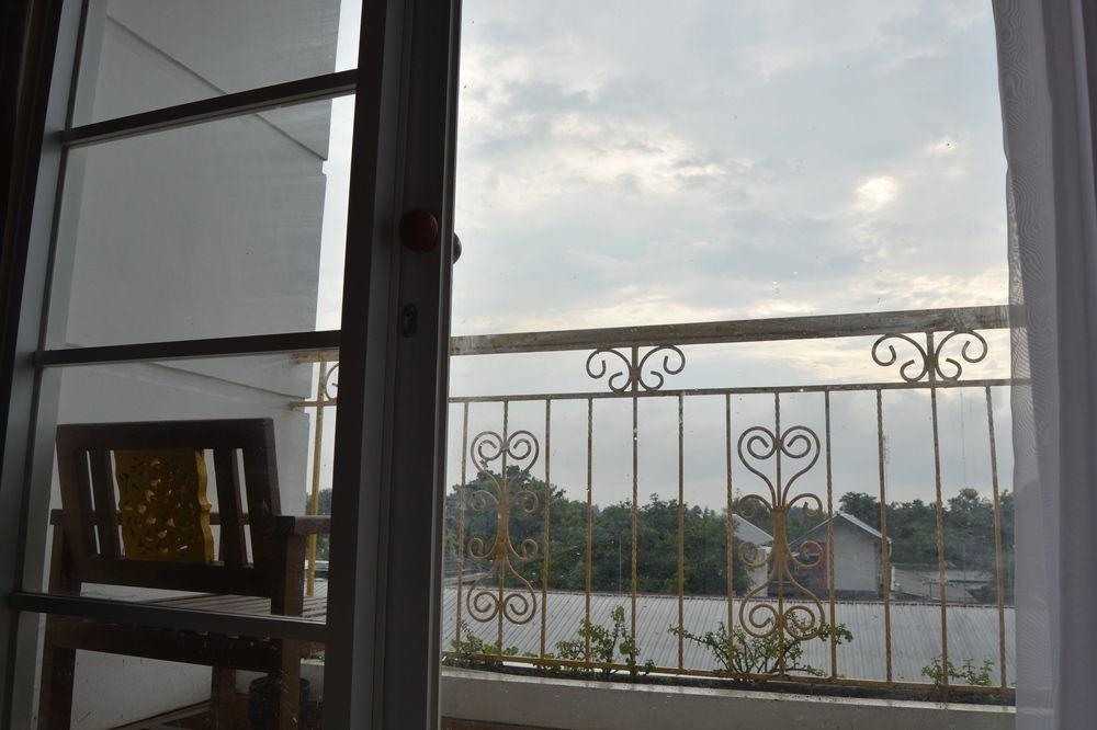 Kj Hotel Yogyakarta Luaran gambar